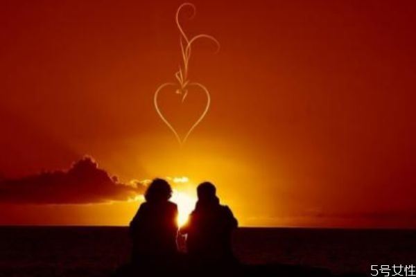 談戀愛首先考慮什么 女生戀愛技巧 談戀愛首先考慮什么 女生戀愛技巧