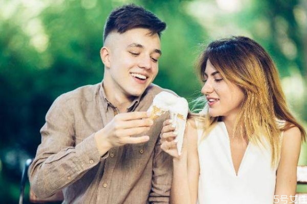 為什么要結(jié)婚 女生不結(jié)婚的下場(chǎng) 為什么要結(jié)婚 女生不結(jié)婚的下場(chǎng)