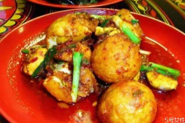 回鍋蛋的家常做法 回鍋蛋怎么做好吃 回鍋蛋的家常做法 回鍋蛋怎么做好吃