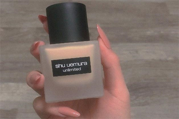 植村秀小方瓶適合什么膚質(zhì) 植村秀小方瓶粉底液熱門色號(hào)