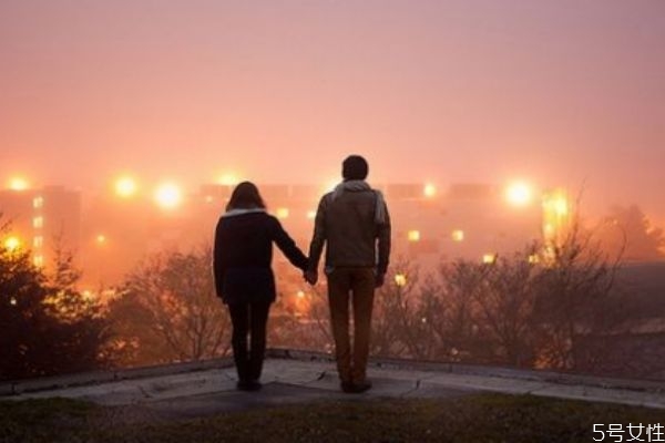 戀愛感覺疲倦怎么辦 為什么戀愛會(huì)有疲倦期 戀愛感覺疲倦怎么辦 為什么戀愛會(huì)有疲倦期