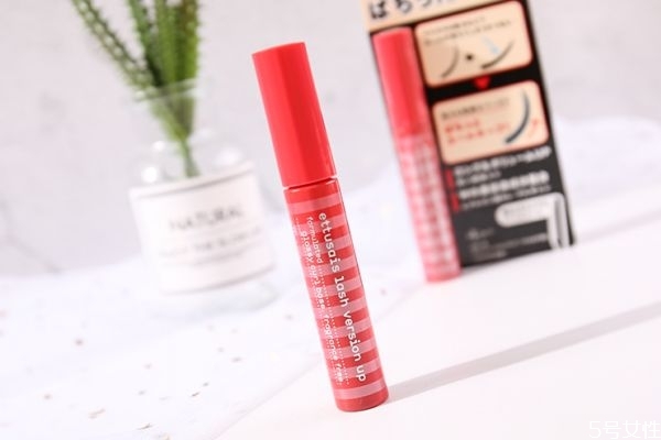 艾杜紗睫毛打底好用嗎 艾杜紗睫毛打底好卸嗎 艾杜紗睫毛打底好用嗎 艾杜紗睫毛打底好卸嗎