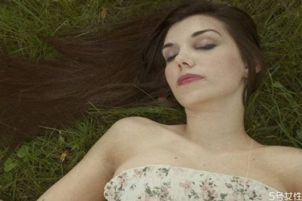 婚前憂郁癥的癥狀 婚前憂郁癥的緩解 婚前憂郁癥的癥狀 婚前憂郁癥的緩解