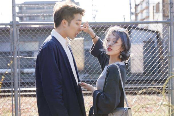 男人出軌有徹底回歸的嗎 男人出軌后徹底回歸家庭的表現(xiàn) 男人出軌有徹底回歸的嗎 男人出軌后徹底回歸家庭的表現(xiàn)