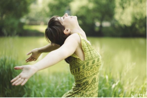 怎樣讓老公更離不開你 如何讓老公離不開自己 怎樣讓老公更離不開你 如何讓老公離不開自己