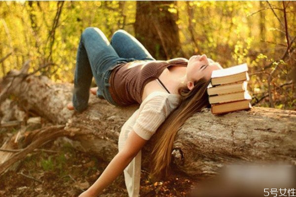 怎樣讓老公更離不開你 如何讓老公離不開自己 怎樣讓老公更離不開你 如何讓老公離不開自己