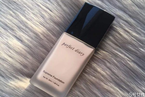 完美日記粉底液適合什么膚質(zhì) 完美日記粉底液測評 完美日記粉底液適合什么膚質(zhì) 完美日記粉底液測評