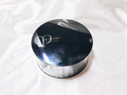 cpb光紗蜜粉適合哪種膚質(zhì) cpb光紗蜜粉和紀(jì)梵希四宮格哪個(gè)好用 cpb光紗蜜粉適合哪種膚質(zhì) cpb光紗蜜粉和紀(jì)梵希四宮格哪個(gè)好用