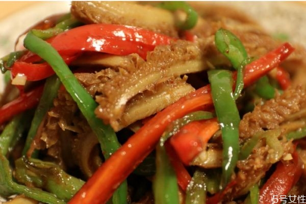 牛肚是牛的什么部位 吃牛肚的好處 牛肚是牛的什么部位 吃牛肚的好處