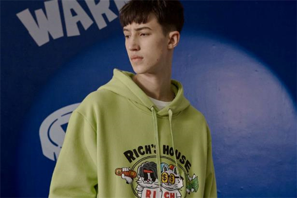 2020春季男裝流行色 2020春天流行什么顏色男裝 2020春季男裝流行色 2020春天流行什么顏色男裝