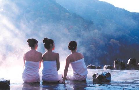 下雨天適合泡溫泉嗎 溫泉適合什么季節(jié)泡 下雨天適合泡溫泉嗎 溫泉適合什么季節(jié)泡