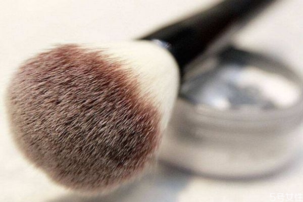 散粉刷什么形狀好 散粉刷什么毛的好 散粉刷什么形狀好 散粉刷什么毛的好