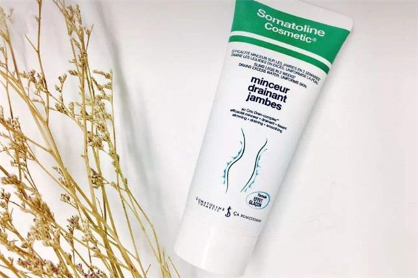 瘦腿霜是運(yùn)動前涂還是運(yùn)動后涂 瘦腿霜的成分 瘦腿霜是運(yùn)動前涂還是運(yùn)動后涂 瘦腿霜的成分