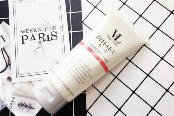 瘦腿霜是運(yùn)動前涂還是運(yùn)動后涂 瘦腿霜的成分 瘦腿霜是運(yùn)動前涂還是運(yùn)動后涂 瘦腿霜的成分