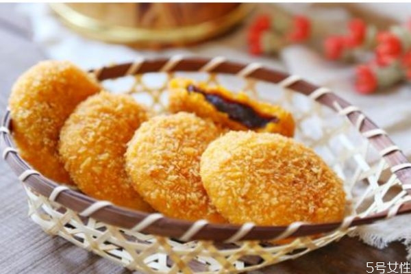 南瓜餅怎么做好吃 南瓜餅的簡單做法 南瓜餅怎么做好吃 南瓜餅的簡單做法