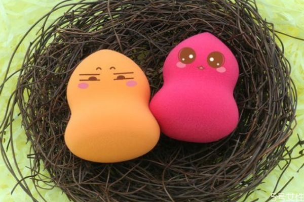 怎么用美妝蛋去上遮瑕 怎么用美妝蛋畫(huà)整張臉 怎么用美妝蛋去上遮瑕 怎么用美妝蛋畫(huà)整張臉