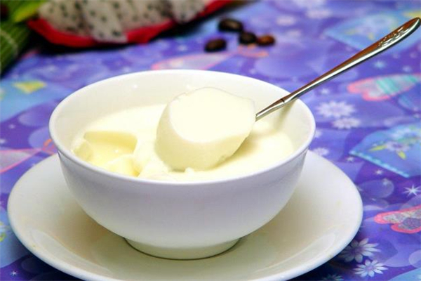 雙皮奶蒸多久 蒸雙皮奶要蓋鍋蓋嗎 雙皮奶蒸多久 蒸雙皮奶要蓋鍋蓋嗎