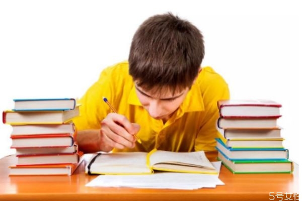 孩子討厭上學(xué)怎么辦 孩子討厭上學(xué)和什么有關(guān) 孩子討厭上學(xué)怎么辦 孩子討厭上學(xué)和什么有關(guān)