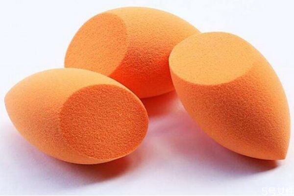 美妝蛋很臟怎么清洗 用什么洗美妝蛋比較好 美妝蛋很臟怎么清洗 用什么洗美妝蛋比較好