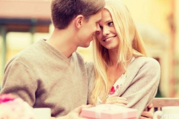 老公生氣摔東西怎么辦 怎么對付摔東西的老公 老公生氣摔東西怎么辦 怎么對付摔東西的老公