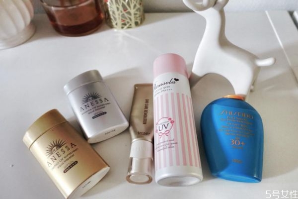 防曬噴霧需要卸妝嗎 ?防曬霜怎么卸妝 防曬噴霧需要卸妝嗎 ?防曬霜怎么卸妝