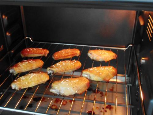 烤箱烤雞翅多少度好 烤雞翅的制作方法 烤箱烤雞翅多少度好 烤雞翅的制作方法