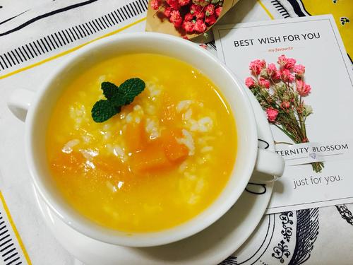 南瓜粥用電飯煲怎么煮 小米南瓜紅棗粥怎么做 南瓜粥用電飯煲怎么煮 小米南瓜紅棗粥怎么做