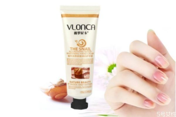 護(hù)手霜涂臉了怎么辦 護(hù)手霜可以長(zhǎng)期涂臉嗎 護(hù)手霜涂臉了怎么辦 護(hù)手霜可以長(zhǎng)期涂臉嗎