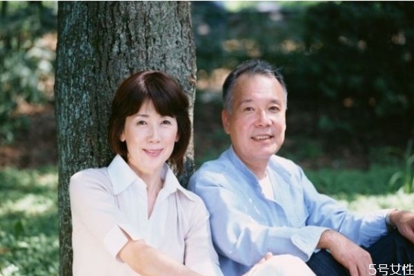 54夫妻感情要怎么去經(jīng)營 夫妻吵架注意事項(xiàng) 54夫妻感情要怎么去經(jīng)營 夫妻吵架注意事項(xiàng)