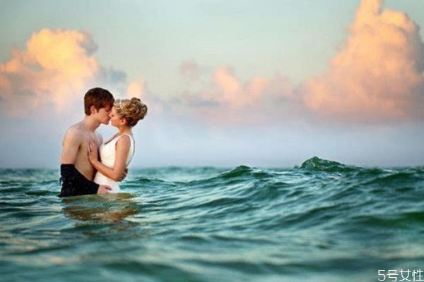 老公生氣了說(shuō)什么哄他 老公生氣了哄他的話(huà) 老公生氣了說(shuō)什么哄他 老公生氣了哄他的話(huà)