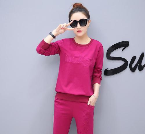 春季青春顯活力的運(yùn)動(dòng)服穿搭 適合女生穿的運(yùn)動(dòng)服推薦 春季青春顯活力的運(yùn)動(dòng)服穿搭 適合女生穿的運(yùn)動(dòng)服推薦