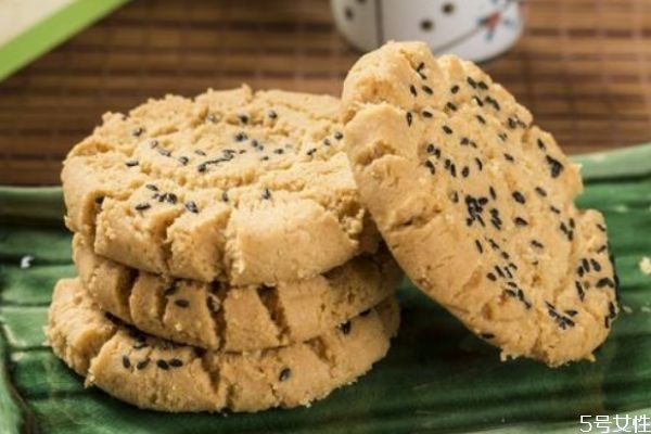 如何自制桃酥 在家做桃酥的方法 如何自制桃酥 在家做桃酥的方法