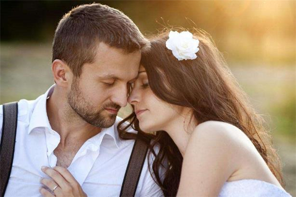 慢熱型女孩怎么追 慢熱型女孩動心的表現(xiàn) 慢熱型女孩怎么追 慢熱型女孩動心的表現(xiàn)