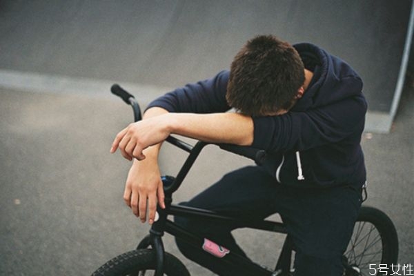 男人找小三的需求是什么 男人對第三者的心理 男人找小三的需求是什么 男人對第三者的心理