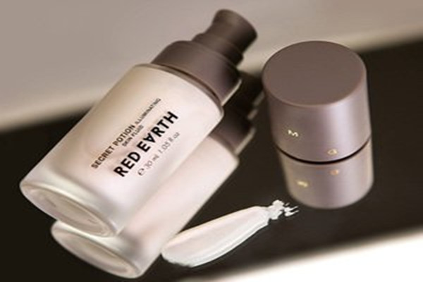 紅地球煥醒光感彩液有幾個(gè)色號 紅地球煥醒光感彩液的主要成分 紅地球煥醒光感彩液有幾個(gè)色號 紅地球煥醒光感彩液的主要成分