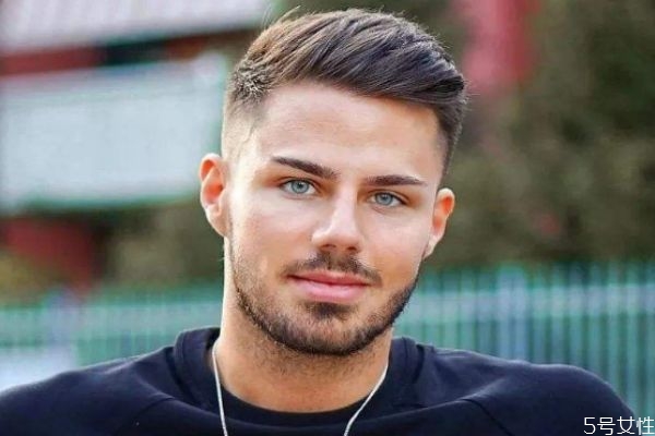 吃軟飯的男人特征 吃軟飯的男人性格特點 吃軟飯的男人特征 吃軟飯的男人性格特點