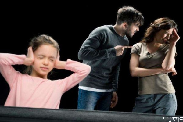 妻子生氣就往娘家跑怎么辦 妻子生氣就往娘家跑怎么辦