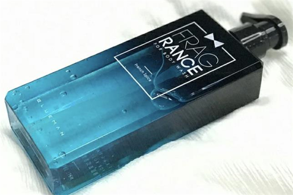 尊藍沐浴露哪個味道好聞 尊藍沐浴露香味持久嗎 尊藍沐浴露哪個味道好聞 尊藍沐浴露香味持久嗎