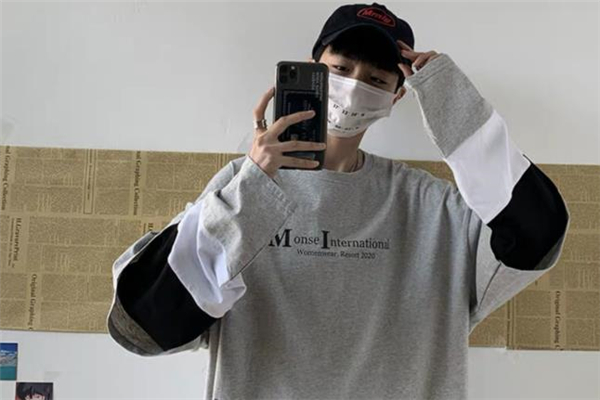 原宿風(fēng)衛(wèi)衣什么顏色好看 原宿風(fēng)衛(wèi)衣流行什么顏色 原宿風(fēng)衛(wèi)衣什么顏色好看 原宿風(fēng)衛(wèi)衣流行什么顏色