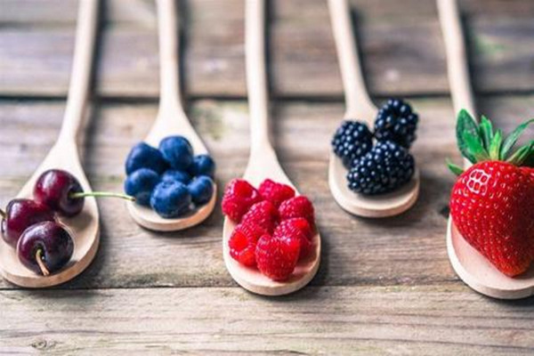 肚子脹氣吃什么好 肚子脹氣能喝山楂酸梅湯嗎 肚子脹氣吃什么好 肚子脹氣能喝山楂酸梅湯嗎