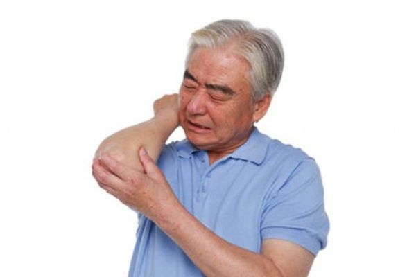 手腳容易發(fā)麻的原因有什么 為什么手腳容易發(fā)麻 手腳容易發(fā)麻的原因有什么 為什么手腳容易發(fā)麻