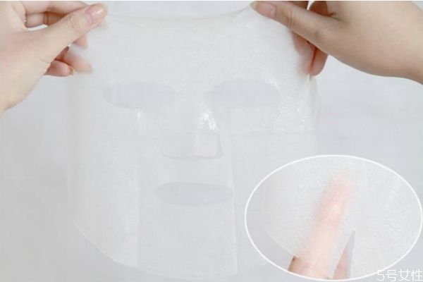 膠原蛋白面膜的功效 敷膠原蛋白面膜的好處 膠原蛋白面膜的功效 敷膠原蛋白面膜的好處