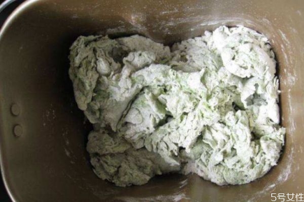 艾草饅頭怎么做好吃 艾草饅頭的簡單做法 艾草饅頭怎么做好吃 艾草饅頭的簡單做法