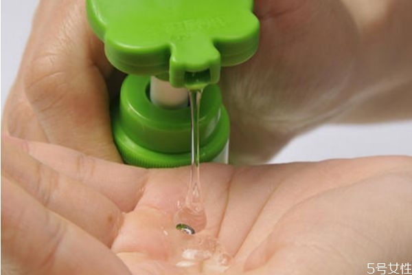 洗手液保質(zhì)期一般是多久 過期的洗手液還能用嗎 洗手液保質(zhì)期一般是多久 過期的洗手液還能用嗎