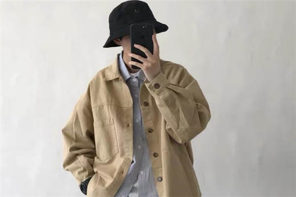日系外套里面穿什么好看 日系外套搭配指南 日系外套里面穿什么好看 日系外套搭配指南