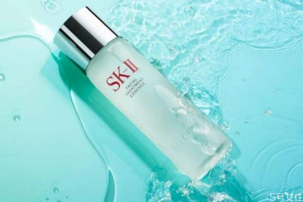 神仙水一次用幾滴合適 神仙水用多久開始見效 神仙水一次用幾滴合適 神仙水用多久開始見效