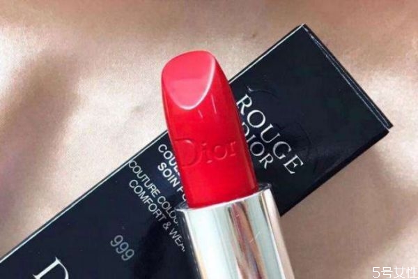 迪奧口紅999是什么顏色 迪奧口紅999的價(jià)格 迪奧口紅999是什么顏色 迪奧口紅999的價(jià)格