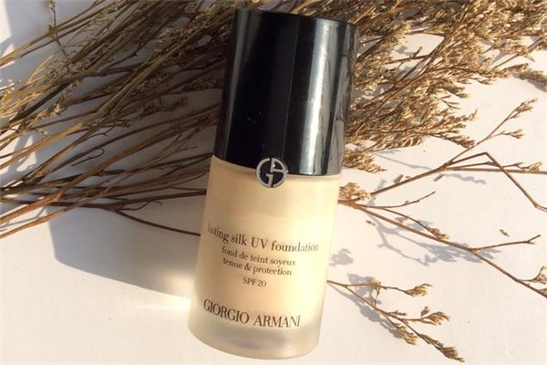 阿瑪尼純凈持妝粉底液好用嗎-適合什么膚質(zhì) 阿瑪尼純凈持妝粉底液好用嗎-適合什么膚質(zhì)