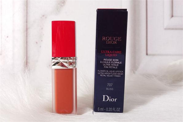 迪奧紅管唇釉哪個顏色好看 迪奧紅管唇釉有哪些顏色 迪奧紅管唇釉哪個顏色好看 迪奧紅管唇釉有哪些顏色
