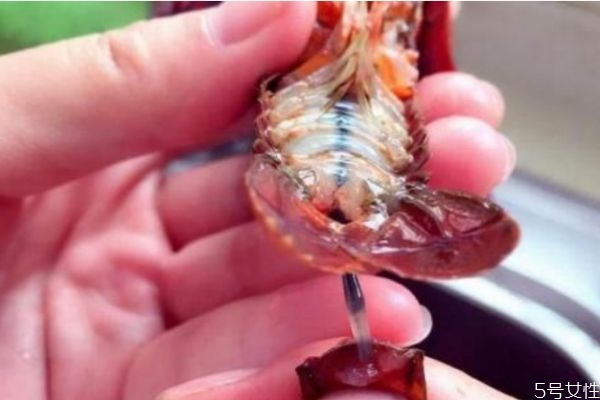 麻辣小龍蝦怎么做好吃 麻辣小龍蝦的簡(jiǎn)單做法 麻辣小龍蝦怎么做好吃 麻辣小龍蝦的簡(jiǎn)單做法